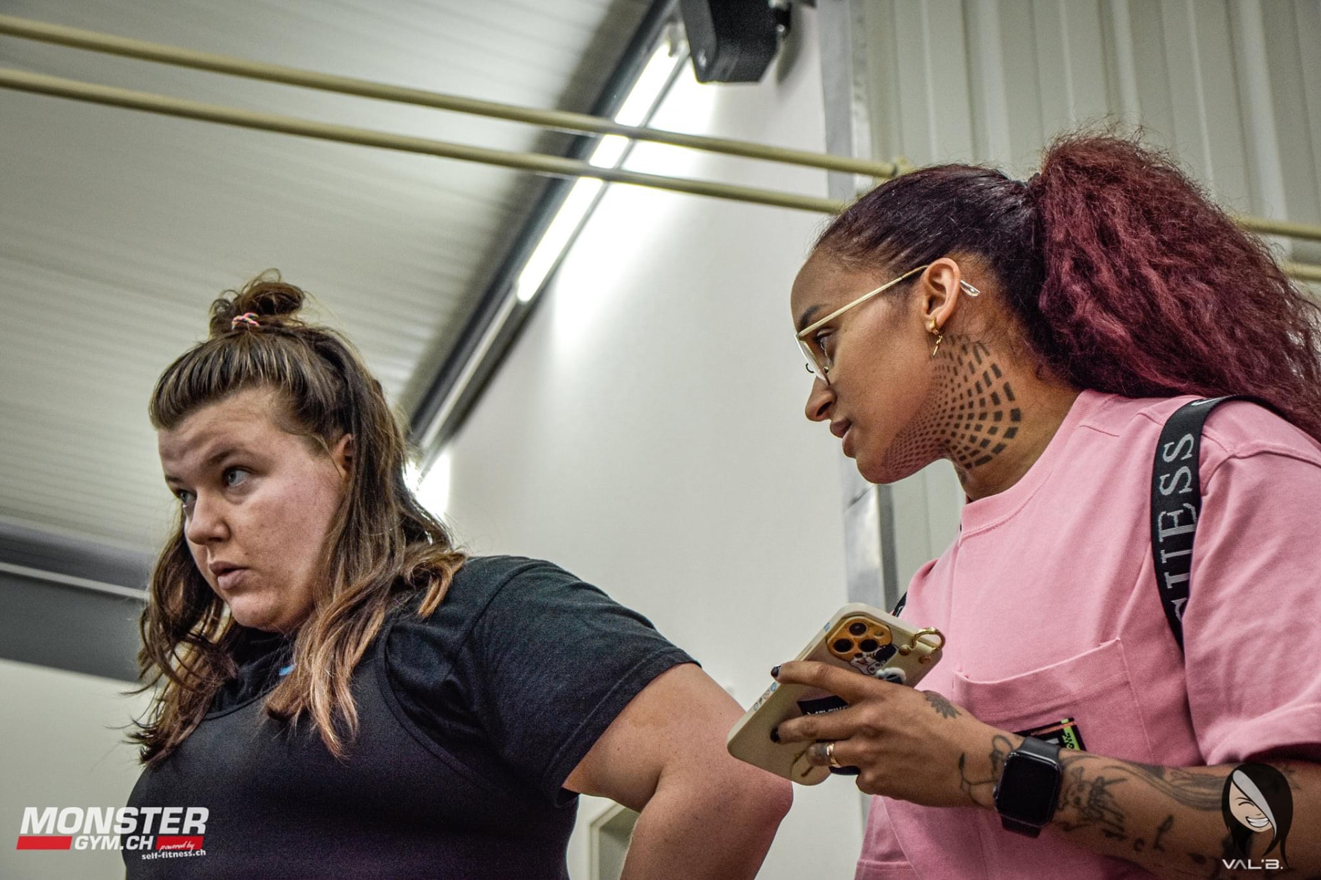 Natali Martinez accompagnant une cliente à l'entraînement